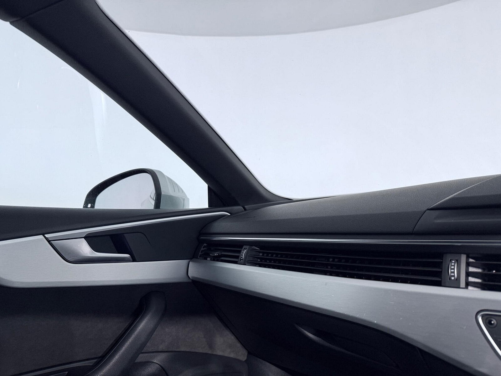 Audi A5 2.0 TDI ultra S line Sportback S Tronic Euro 6 (s/s) 5dr 5dr Automatic 2017