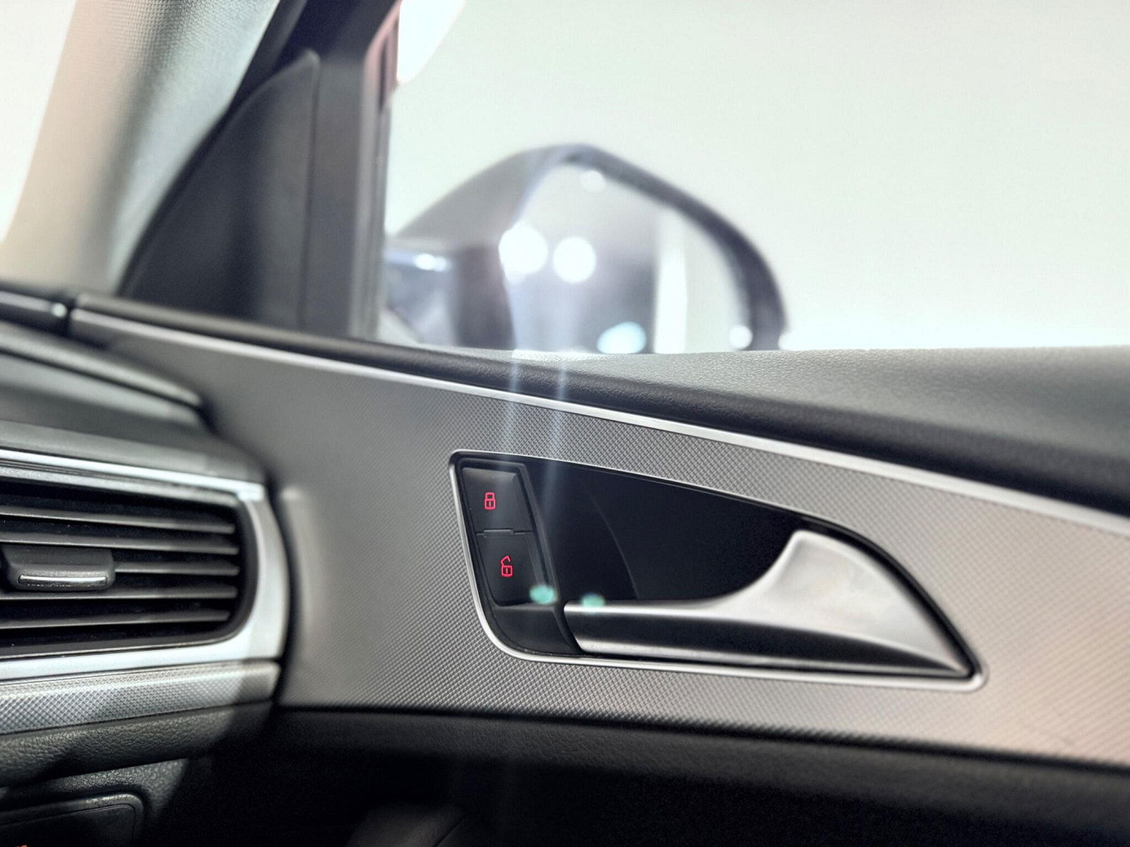 Audi A6 Allroad 3.0 TDI V6 S Tronic quattro Euro 5 (s/s) 5dr 5dr Automatic 2013