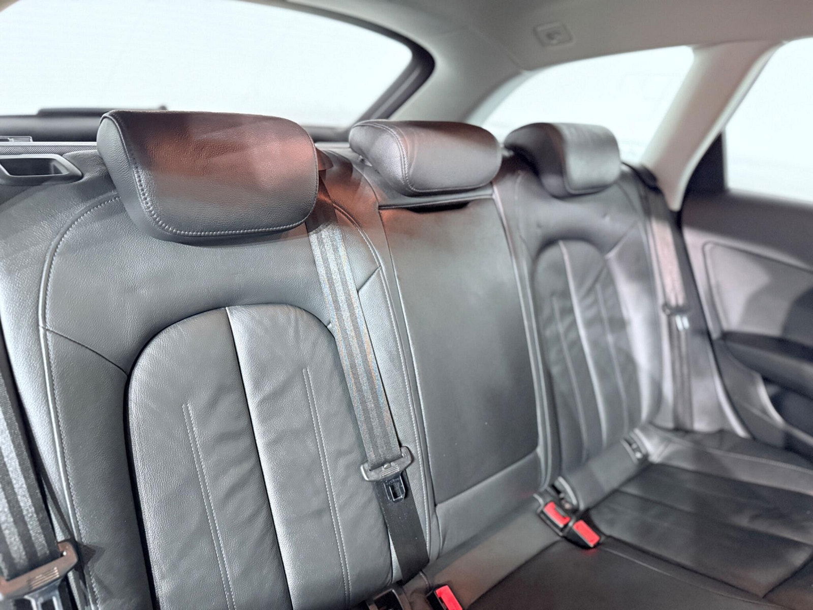 Audi A6 Allroad 3.0 TDI V6 S Tronic quattro Euro 5 (s/s) 5dr 5dr Automatic 2013