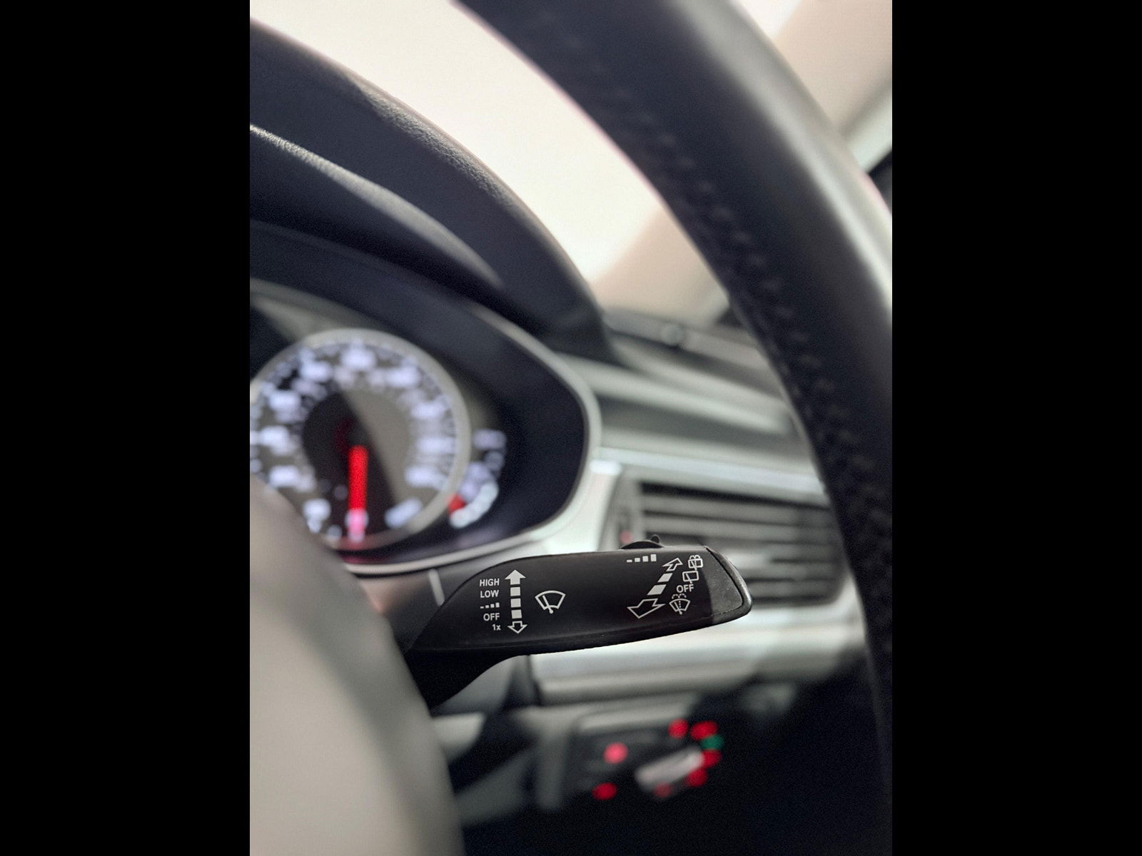 Audi A6 Allroad 3.0 TDI V6 S Tronic quattro Euro 5 (s/s) 5dr 5dr Automatic 2013