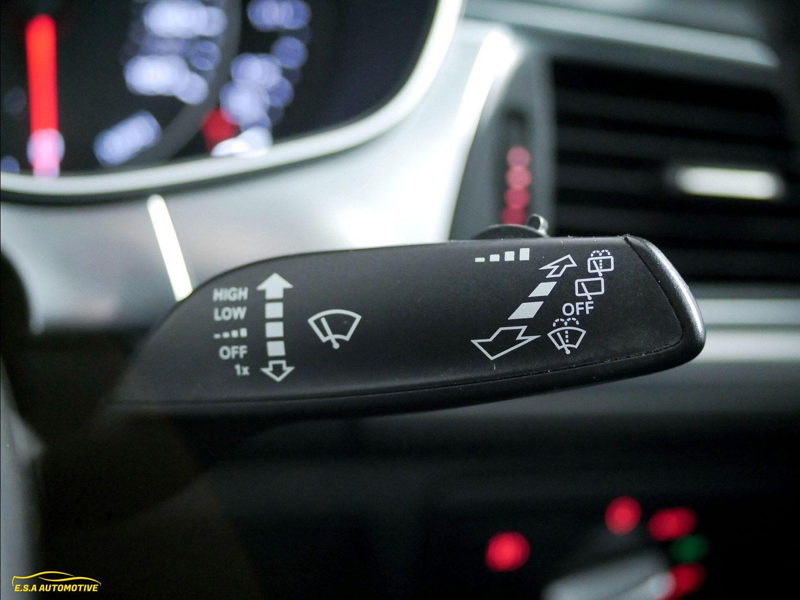 Audi A6 Allroad 3.0 TDI V6 S Tronic quattro Euro 5 (s/s) 5dr 5dr Automatic 2013