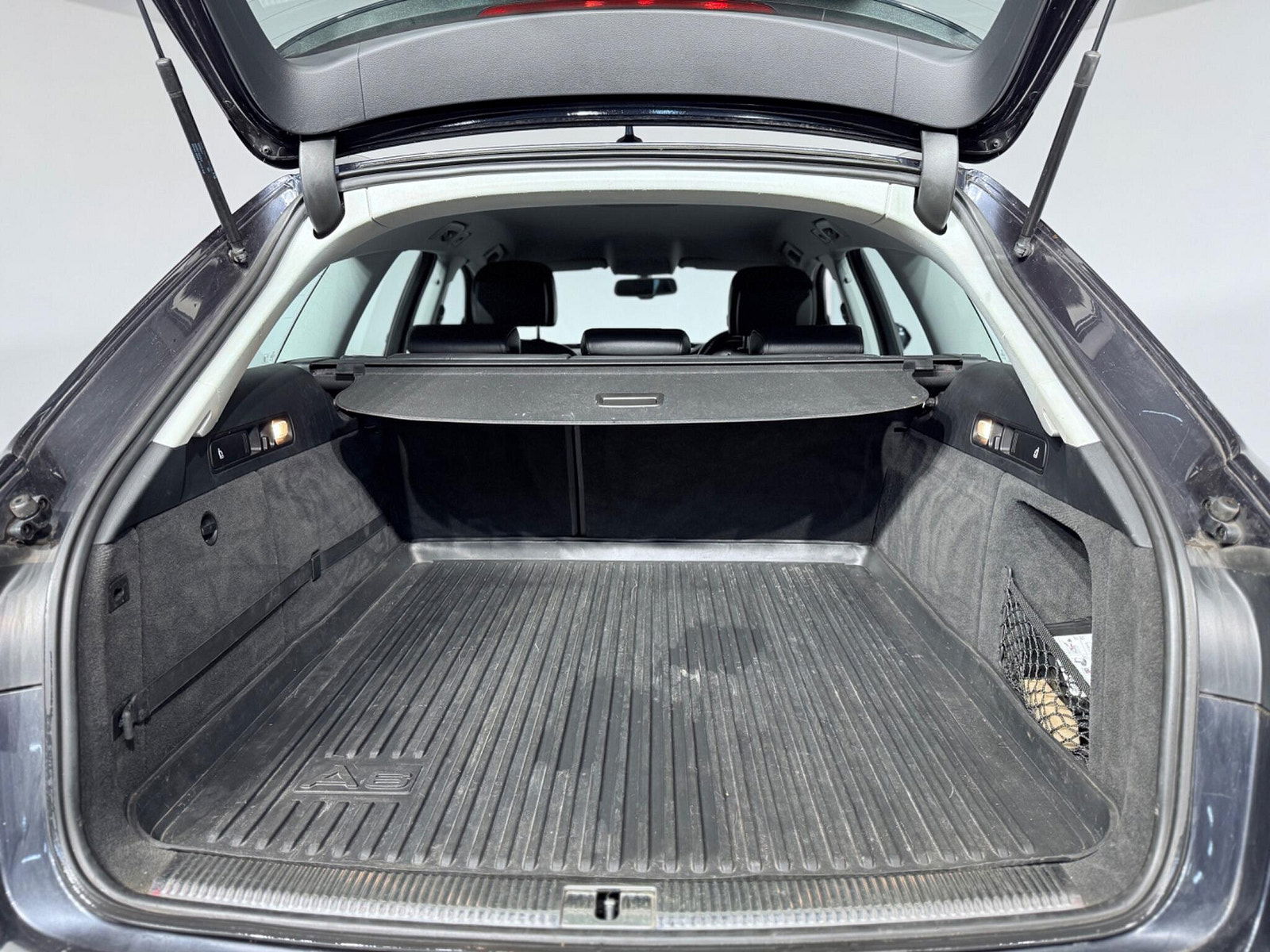 Audi A6 Allroad 3.0 TDI V6 S Tronic quattro Euro 5 (s/s) 5dr 5dr Automatic 2013