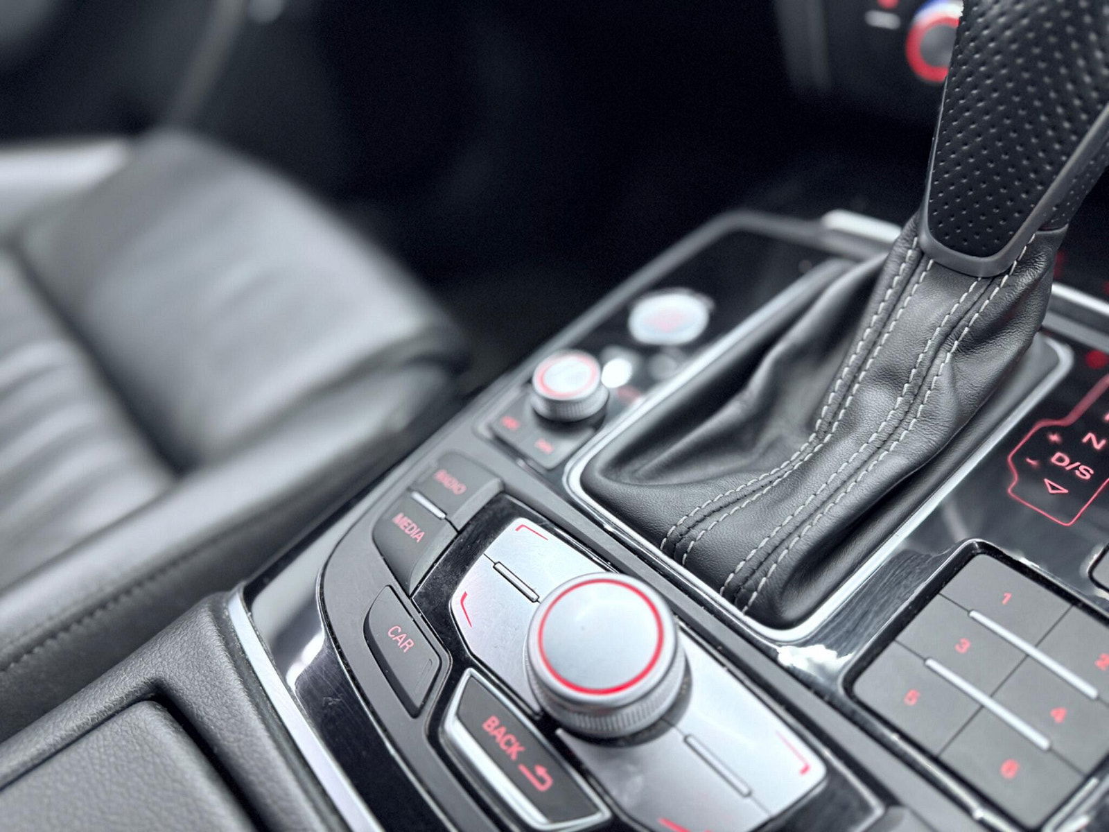 Audi A6 Avant 2.0 TDI ultra Black Edition S Tronic Euro 6 (s/s) 5dr 5dr Automatic 2015