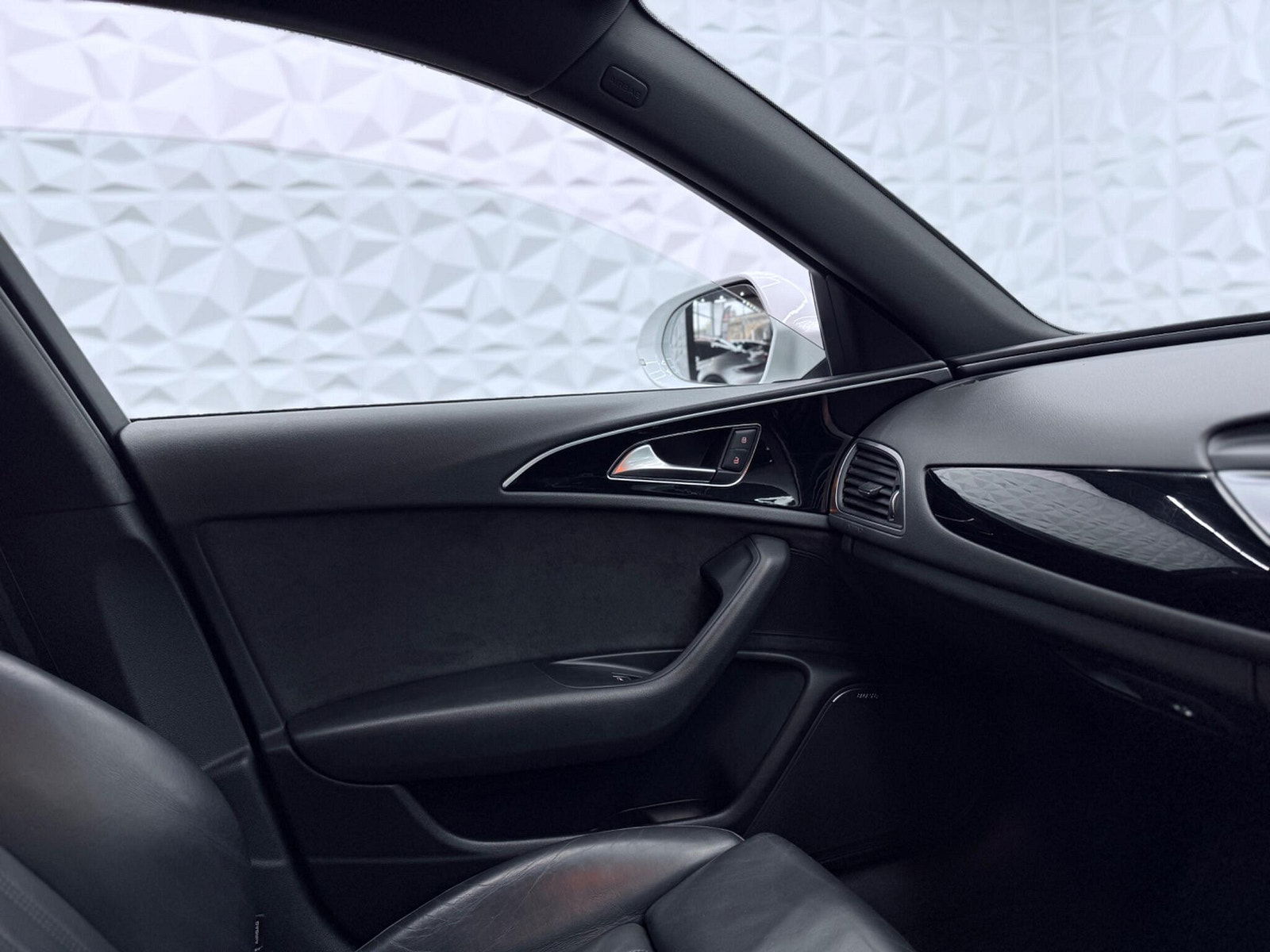 Audi A6 Avant 2.0 TDI ultra Black Edition S Tronic Euro 6 (s/s) 5dr 5dr Automatic 2015