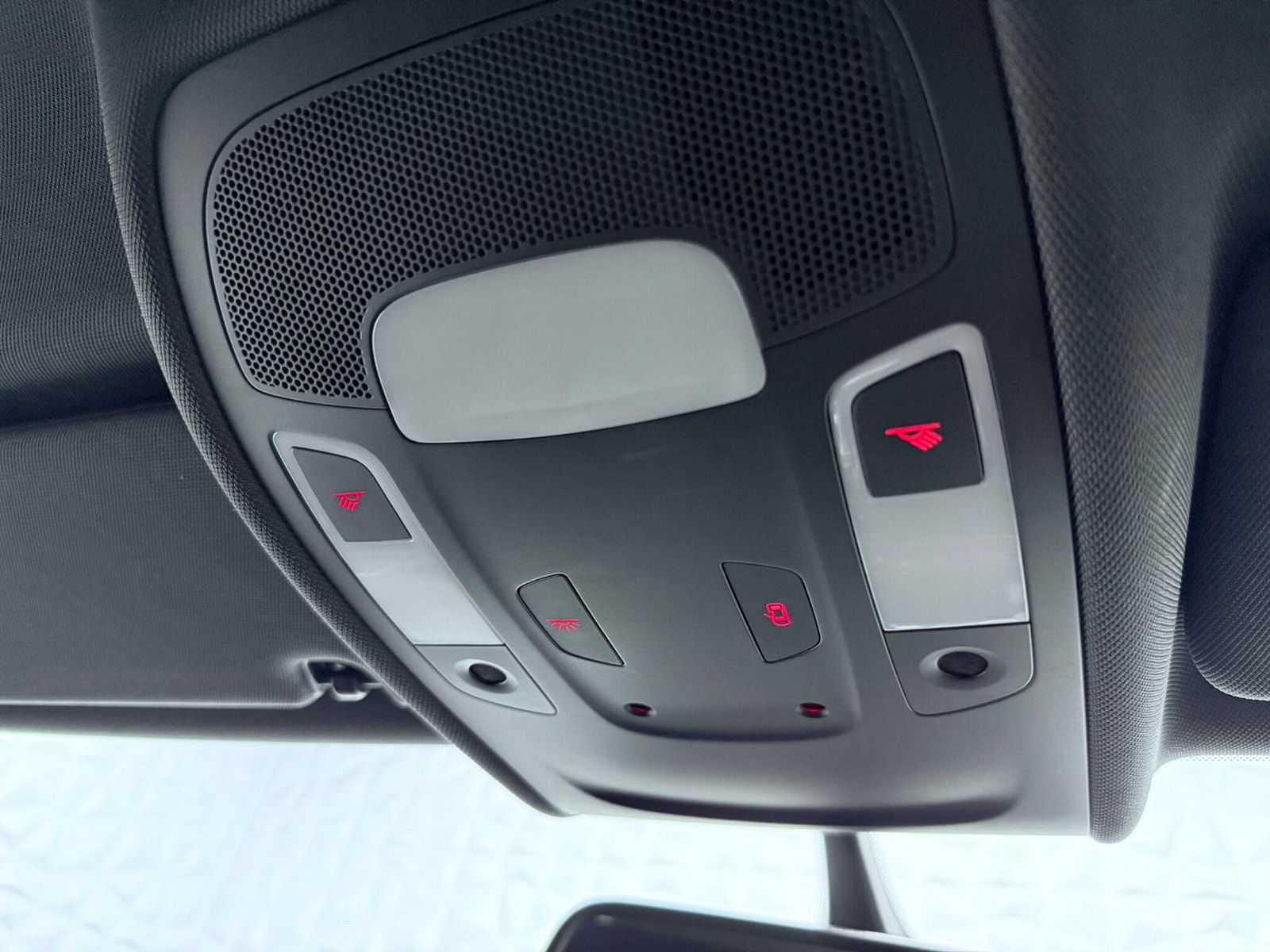 Audi A6 Avant 2.0 TDI ultra Black Edition S Tronic Euro 6 (s/s) 5dr 5dr Automatic 2015