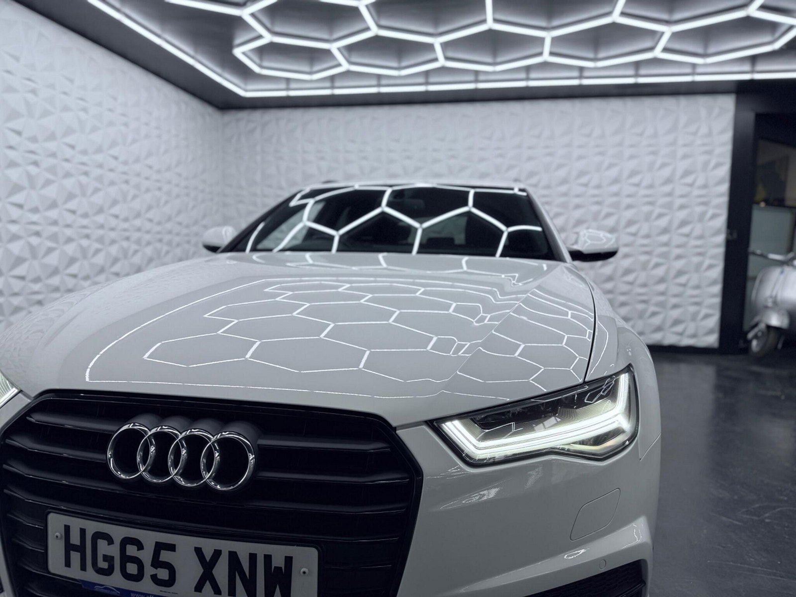 Audi A6 Avant 2.0 TDI ultra Black Edition S Tronic Euro 6 (s/s) 5dr 5dr Automatic 2015