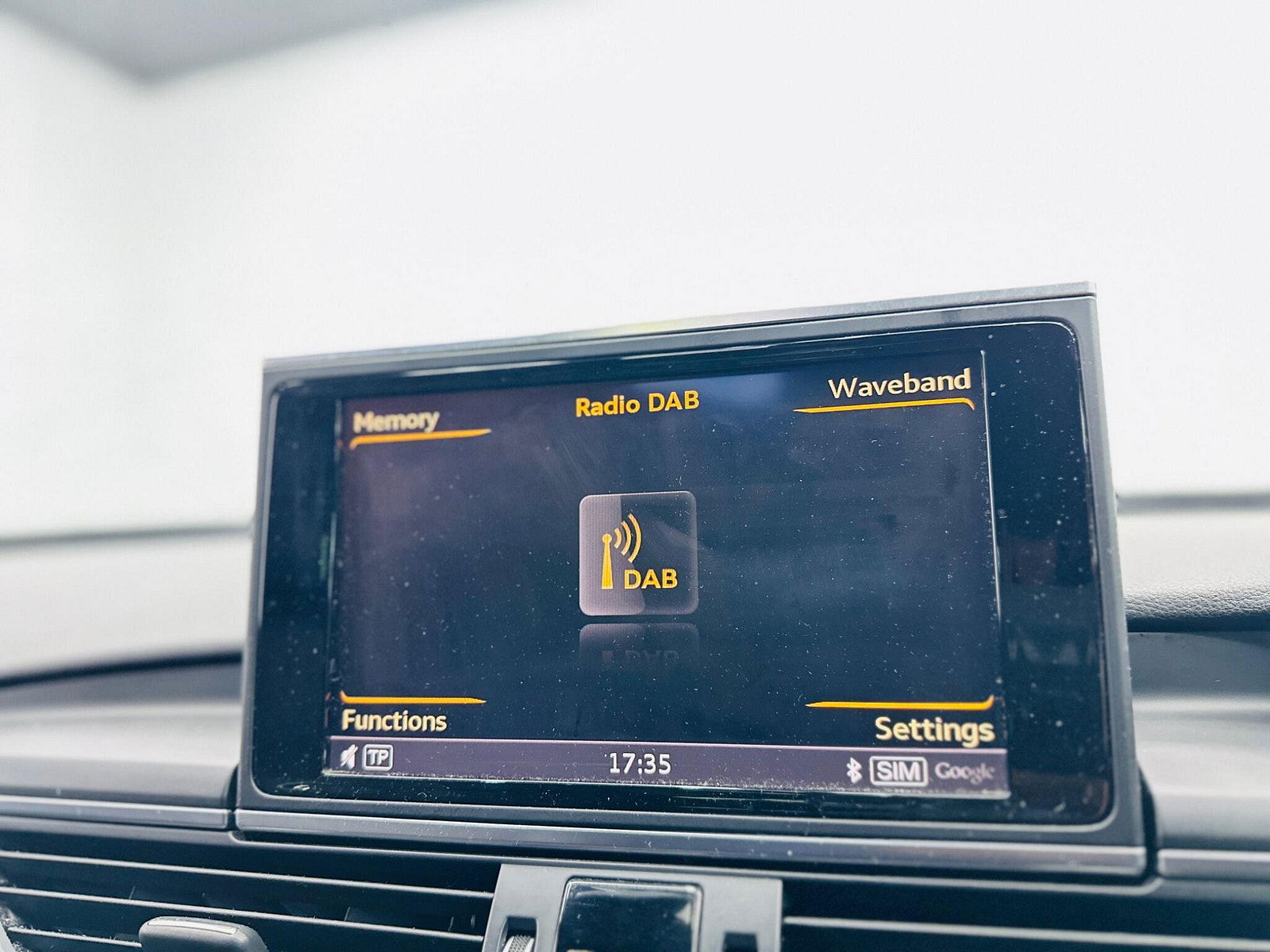 Audi A6 Saloon 2.0 TDI S line S Tronic quattro Euro 6 (s/s) 4dr 4dr Automatic 2016