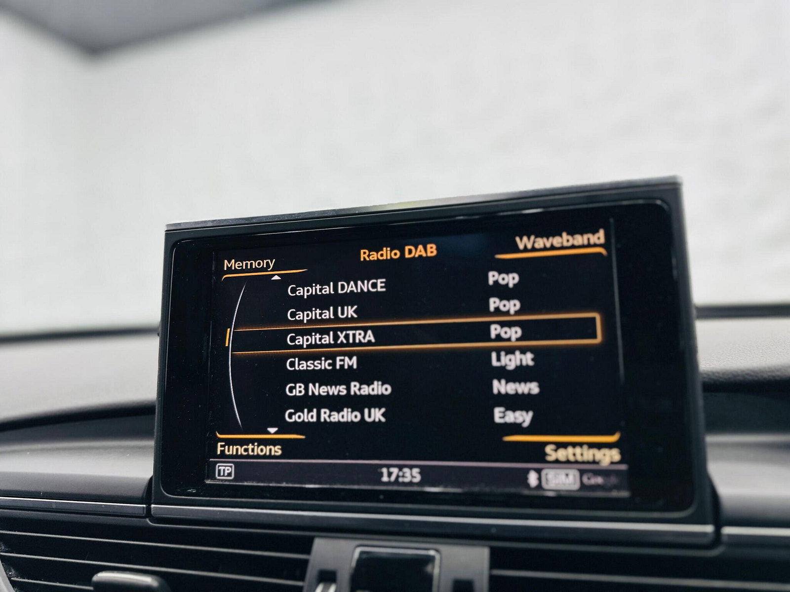 Audi A6 Saloon 2.0 TDI S line S Tronic quattro Euro 6 (s/s) 4dr 4dr Automatic 2016