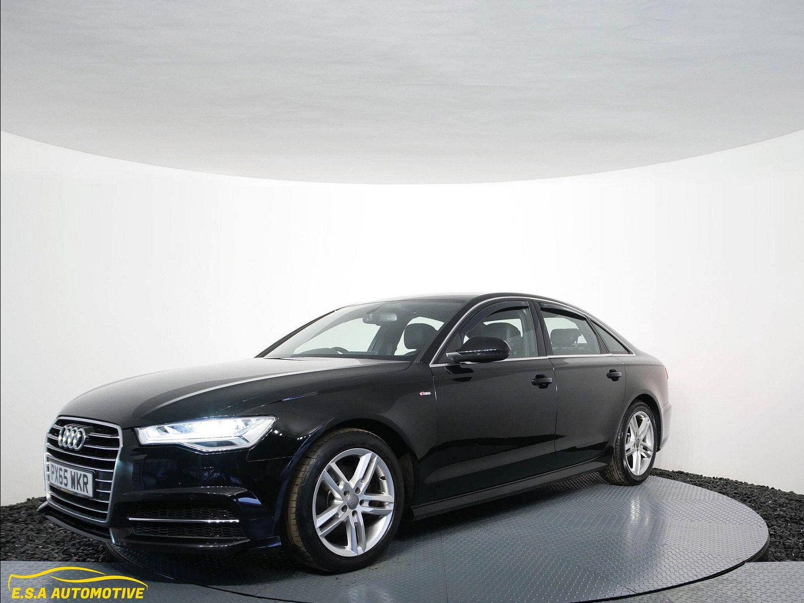 Audi A6 Saloon 2.0 TDI ultra S line Euro 6 (s/s) 4dr 4dr Manual 2015