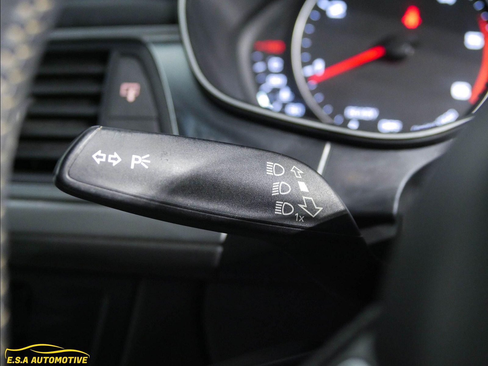 Audi A6 Saloon 2.0 TDI ultra S line Euro 6 (s/s) 4dr 4dr Manual 2015