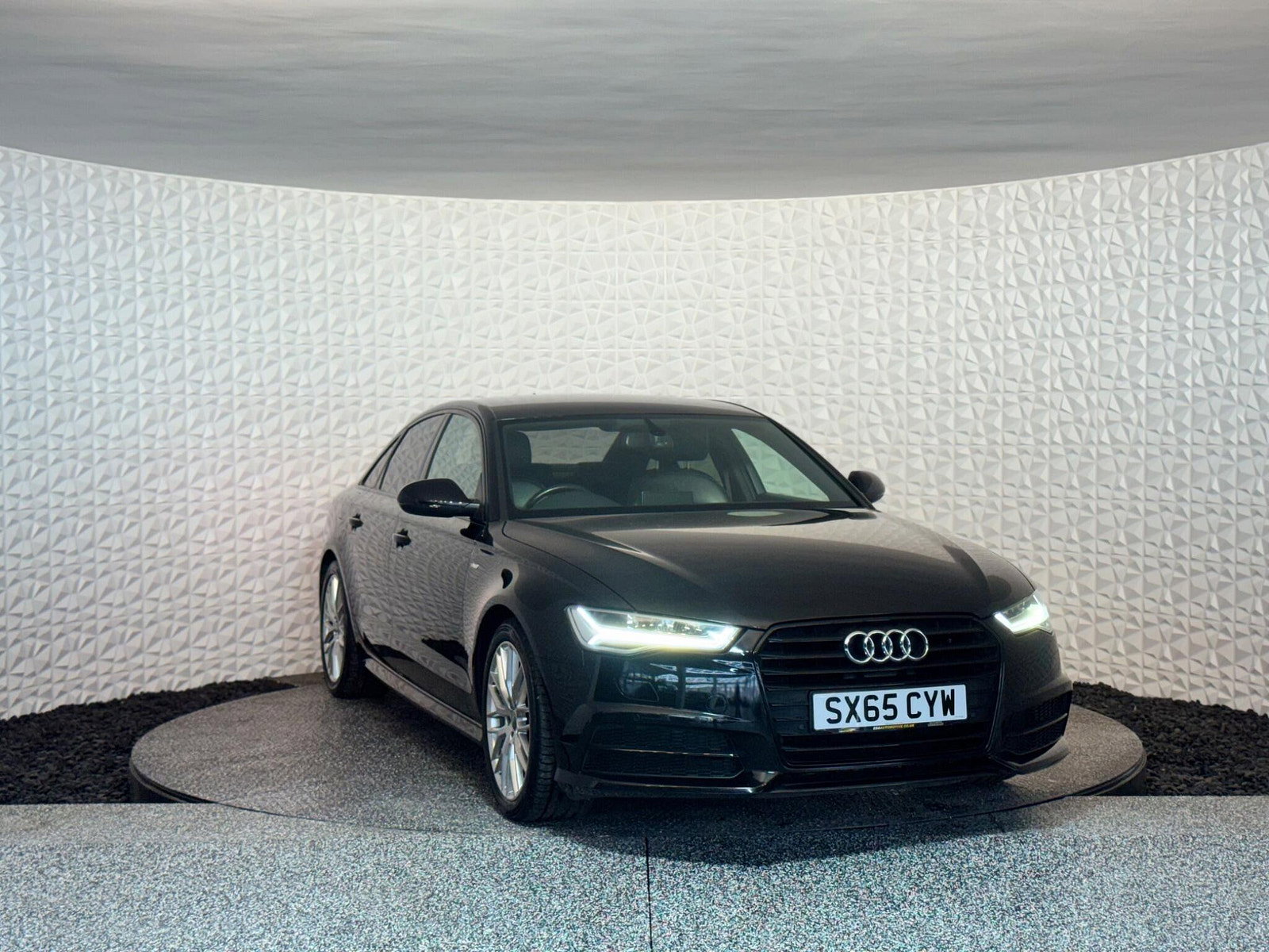 Audi A6 Saloon 2.0 TDI ultra S line S Tronic Euro 6 (s/s) 4dr 4dr Automatic 2016