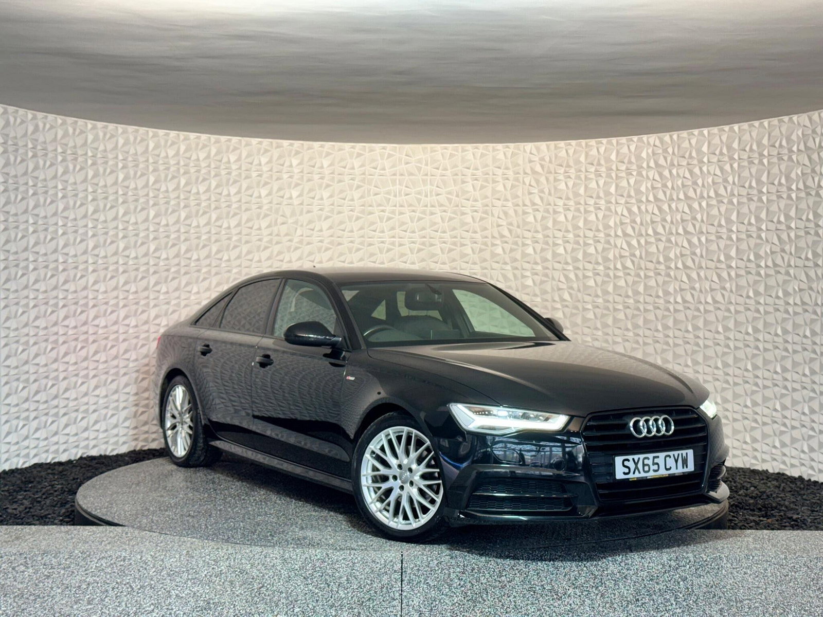Audi A6 Saloon 2.0 TDI ultra S line S Tronic Euro 6 (s/s) 4dr 4dr Automatic 2016