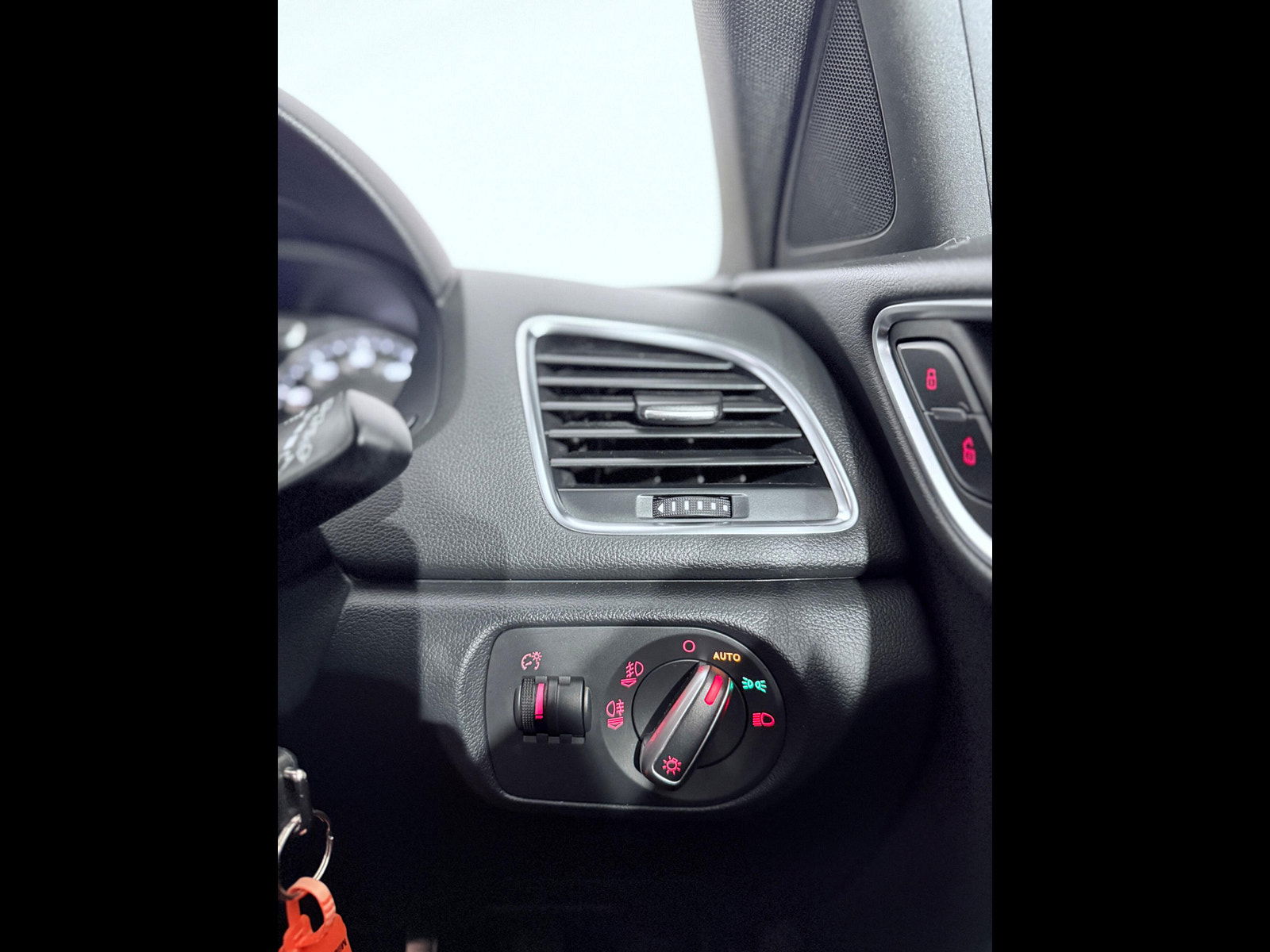 Audi Q3 2.0 TDI S line Plus S Tronic quattro Euro 5 (s/s) 5dr 5dr Automatic 2014