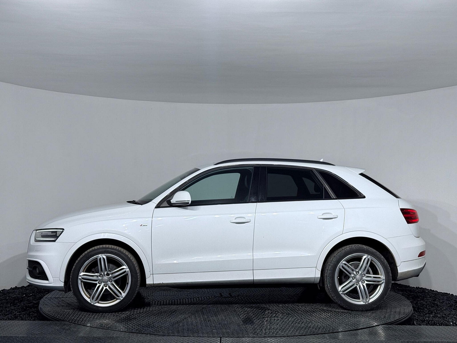 Audi Q3 2.0 TDI S line Plus S Tronic quattro Euro 5 (s/s) 5dr 5dr Automatic 2014