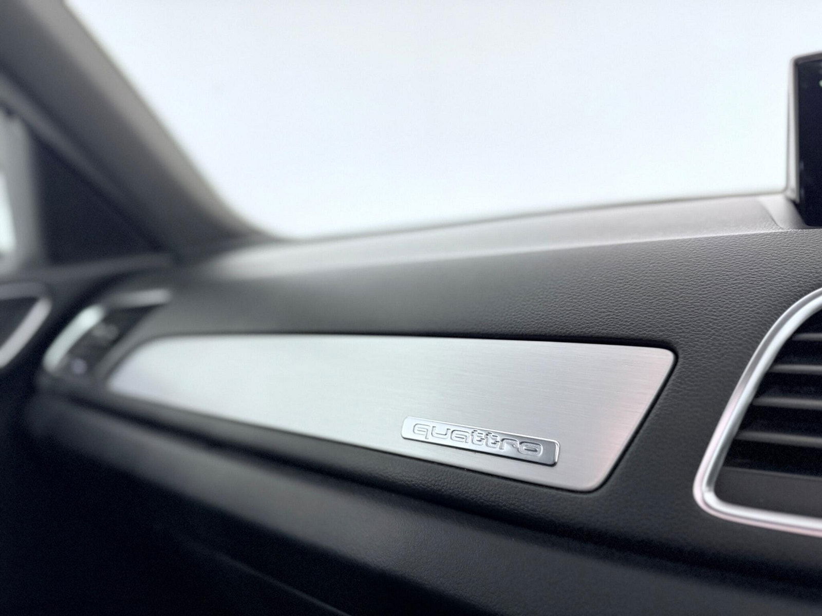 Audi Q3 2.0 TDI S line Plus S Tronic quattro Euro 5 (s/s) 5dr 5dr Automatic 2014