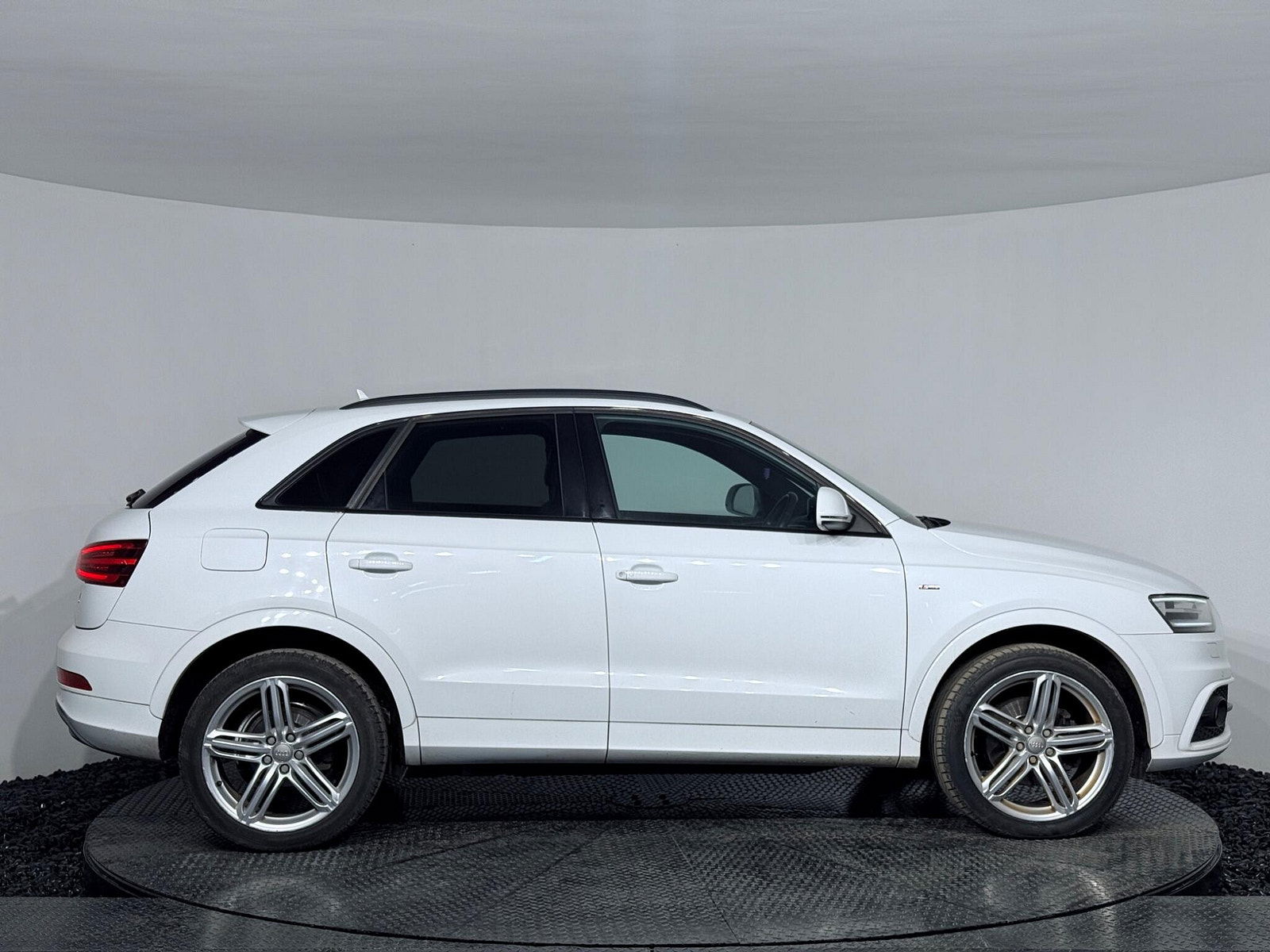 Audi Q3 2.0 TDI S line Plus S Tronic quattro Euro 5 (s/s) 5dr 5dr Automatic 2014