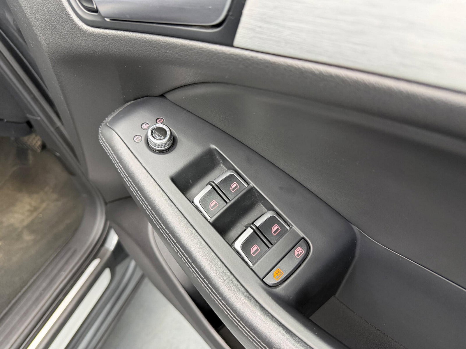 Audi Q5 2.0 TDI S line Plus S Tronic quattro Euro 5 (s/s) 5dr 5dr Automatic 2012