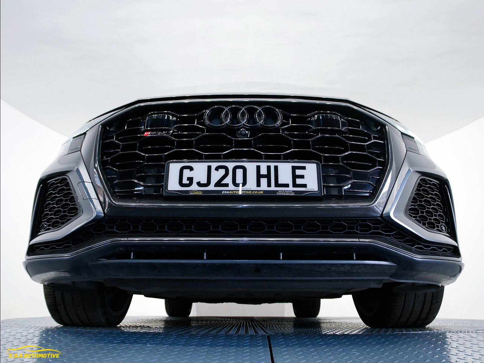 Audi Rsq8 4.0 TFSI V8 Carbon Black Tiptronic quattro Euro 6 (s/s) 5dr 5dr Automatic 2020