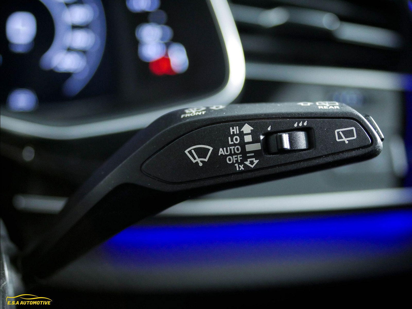 Audi Rsq8 4.0 TFSI V8 Carbon Black Tiptronic quattro Euro 6 (s/s) 5dr 5dr Automatic 2020