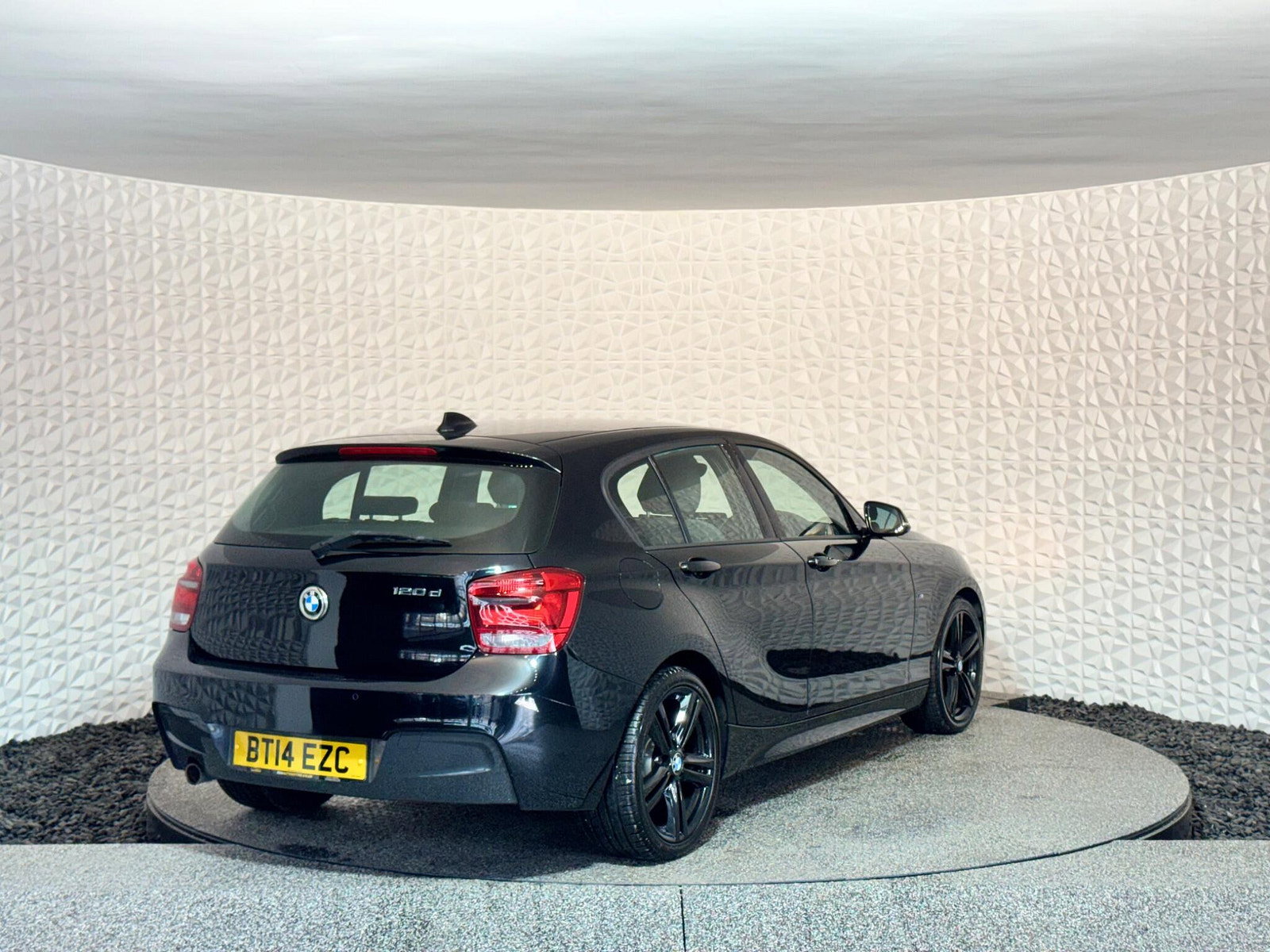 BMW 1 Series 2.0 120d M Sport Auto Euro 5 (s/s) 5dr 5dr Automatic 2014