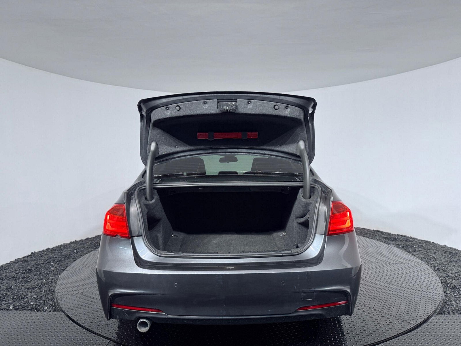 BMW 3 Series 2.0 320d M Sport Auto xDrive Euro 5 (s/s) 4dr 4dr Automatic 2014