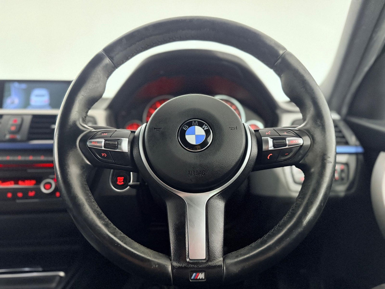 BMW 3 Series 2.0 320d M Sport Auto xDrive Euro 5 (s/s) 4dr 4dr Automatic 2014