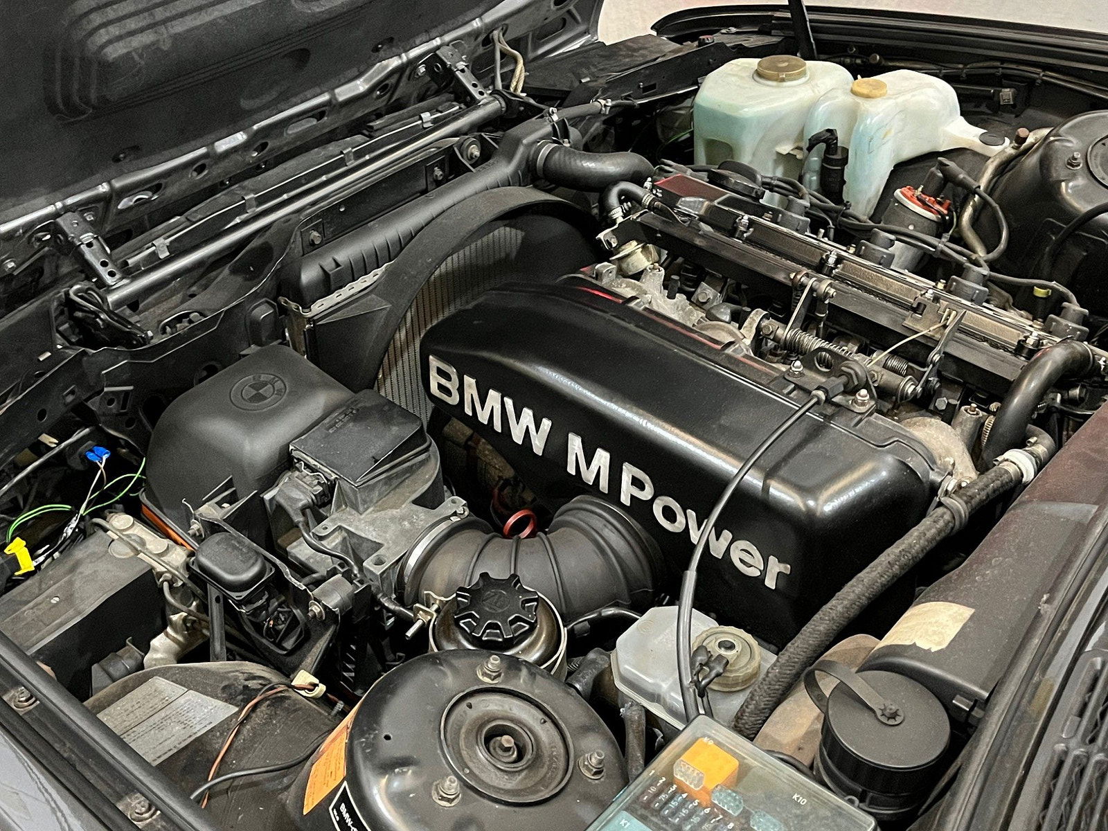 BMW M3 2.3 2dr (LHD) 2dr Manual 2018