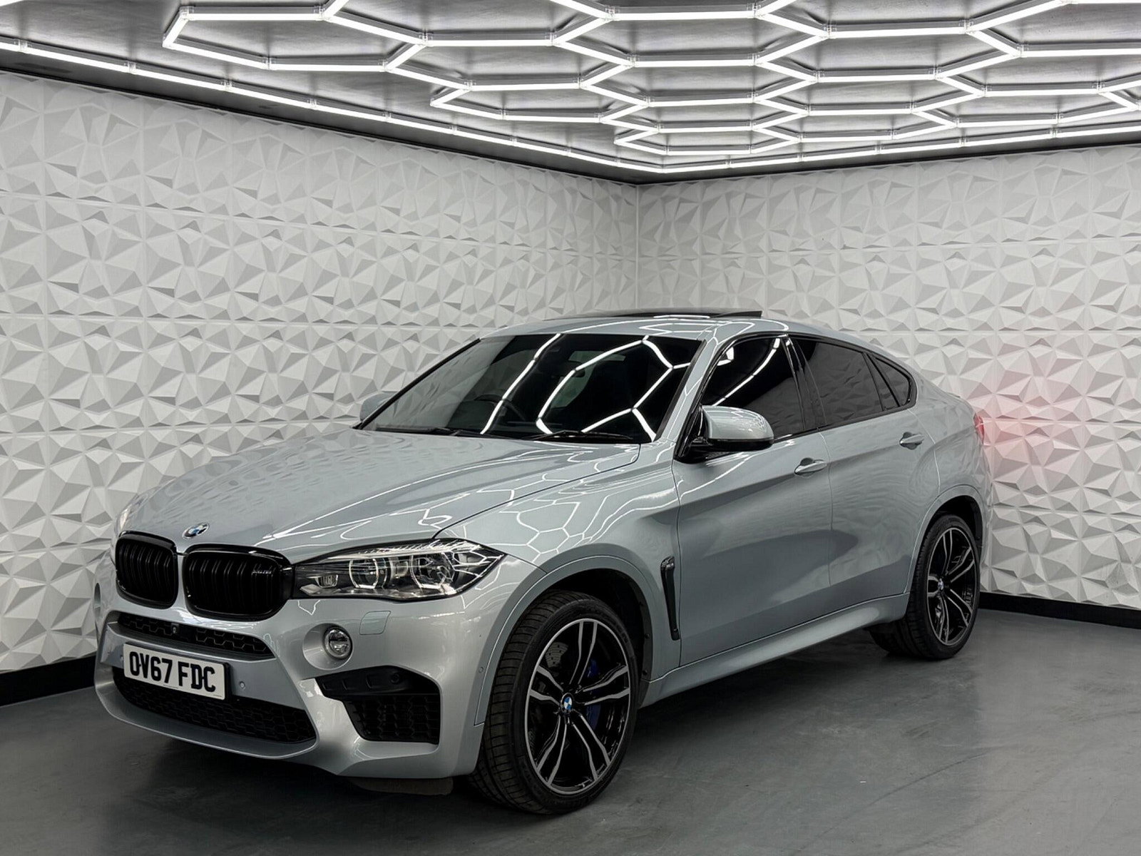 BMW X6 M 4.4 BiTurbo V8 Auto xDrive Euro 6 (s/s) 5dr 5dr Automatic 2017