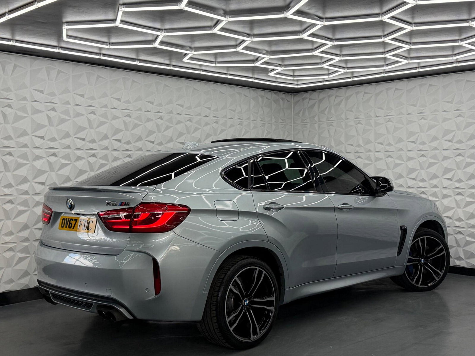 BMW X6 M 4.4 BiTurbo V8 Auto xDrive Euro 6 (s/s) 5dr 5dr Automatic 2017