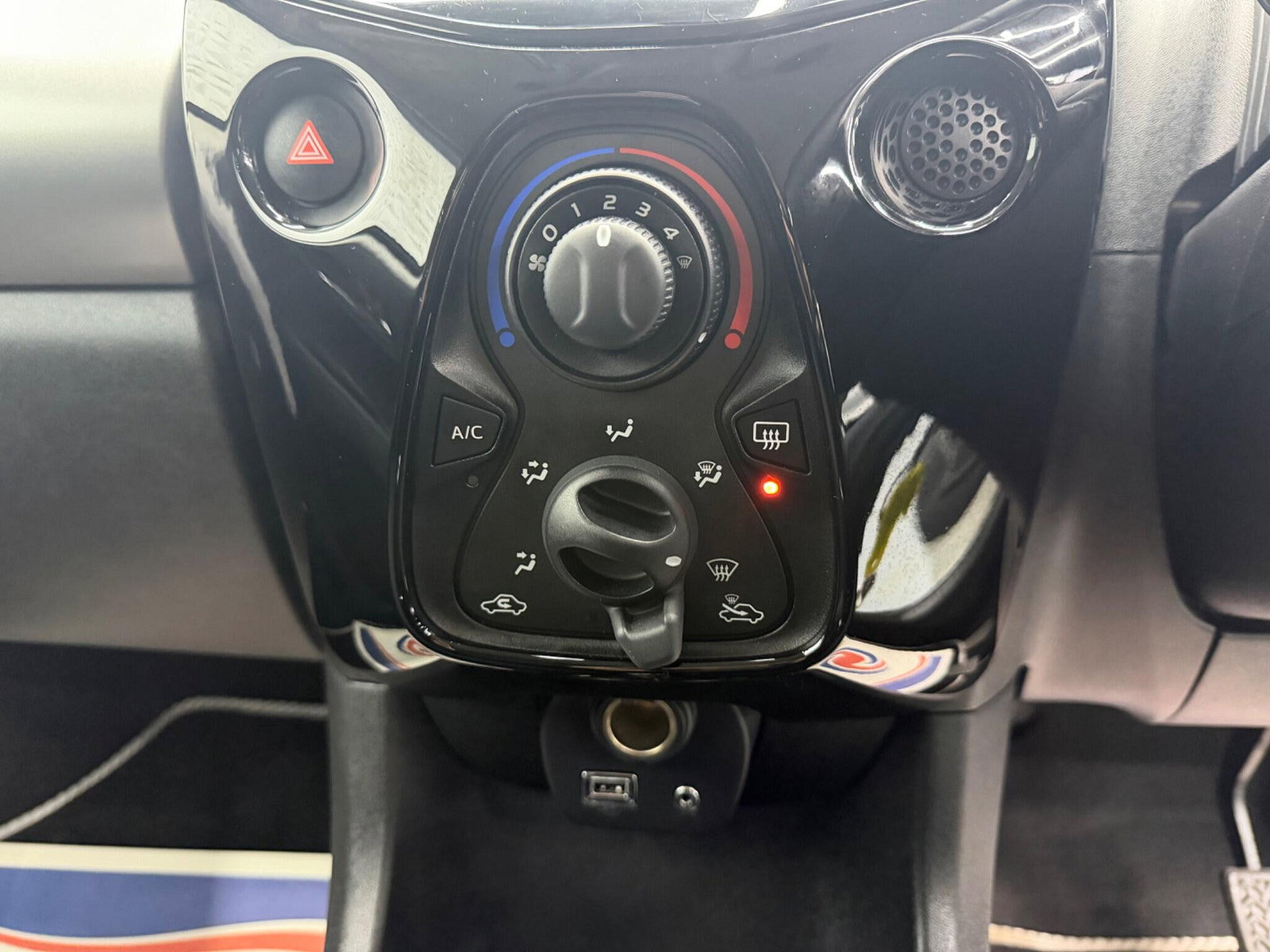 Citroen C1 1.0 VTi Flair ETG5 Euro 6 5dr 5dr Automatic 2016