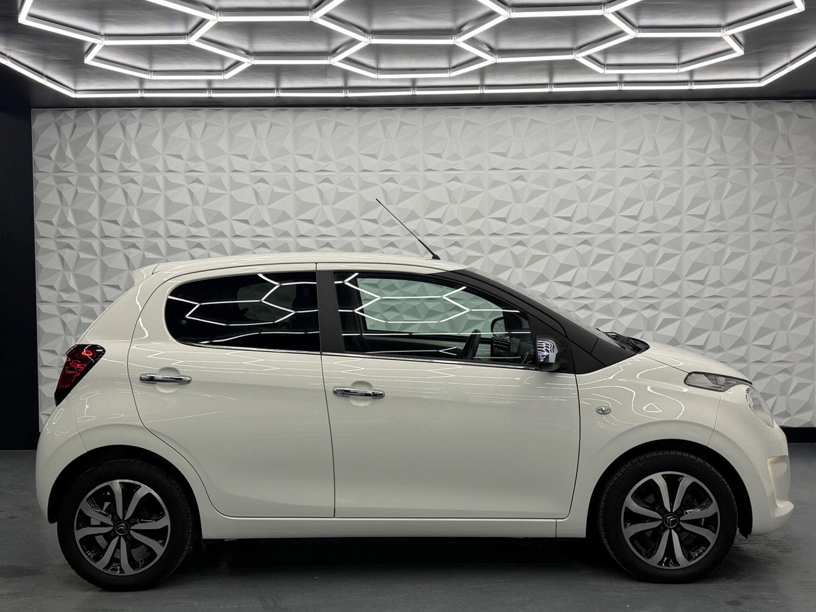 Citroen C1 1.0 VTi Flair ETG5 Euro 6 5dr 5dr Automatic 2016