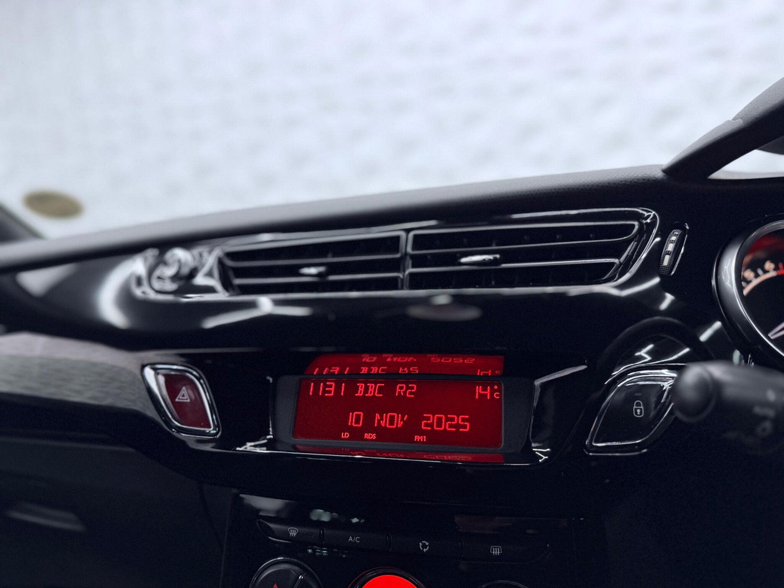 Citroen DS3 1.6 VTi DStyle Plus Euro 5 3dr 3dr Manual 2012