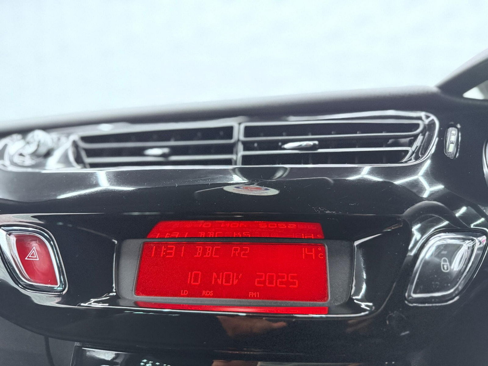 Citroen DS3 1.6 VTi DStyle Plus Euro 5 3dr 3dr Manual 2012