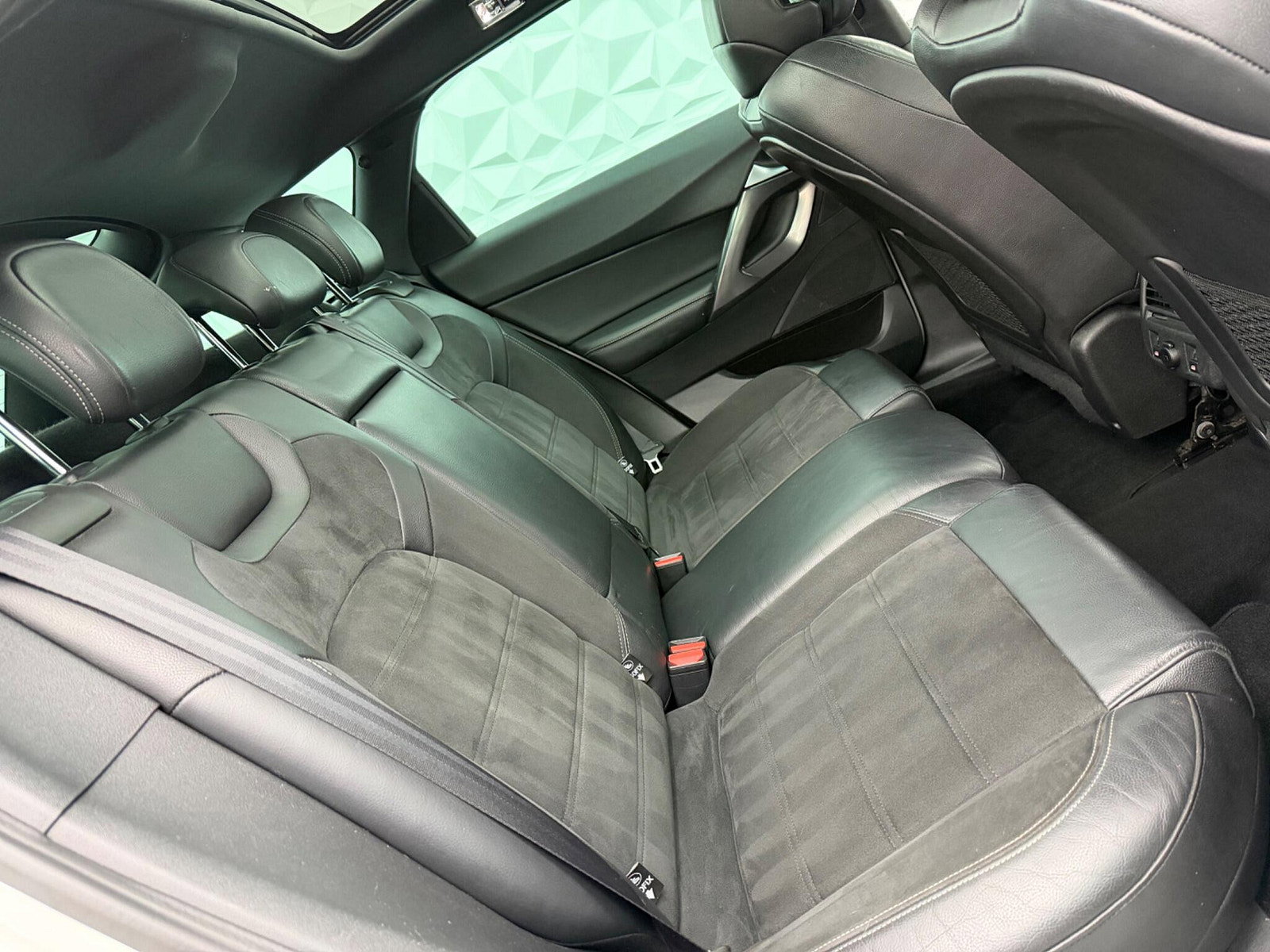 Citroen DS5 2.0 HDi DStyle Euro 5 5dr 5dr Manual 2013