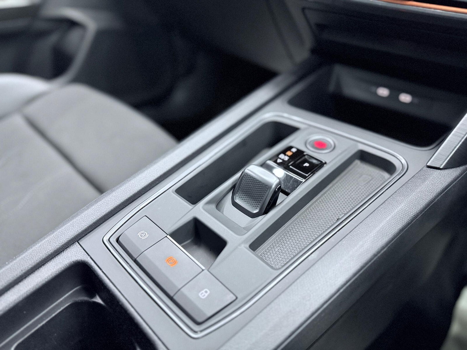 CUPRA Formentor 1.5 TSI V1 DSG Euro 6 (s/s) 5dr 5dr Automatic 2024