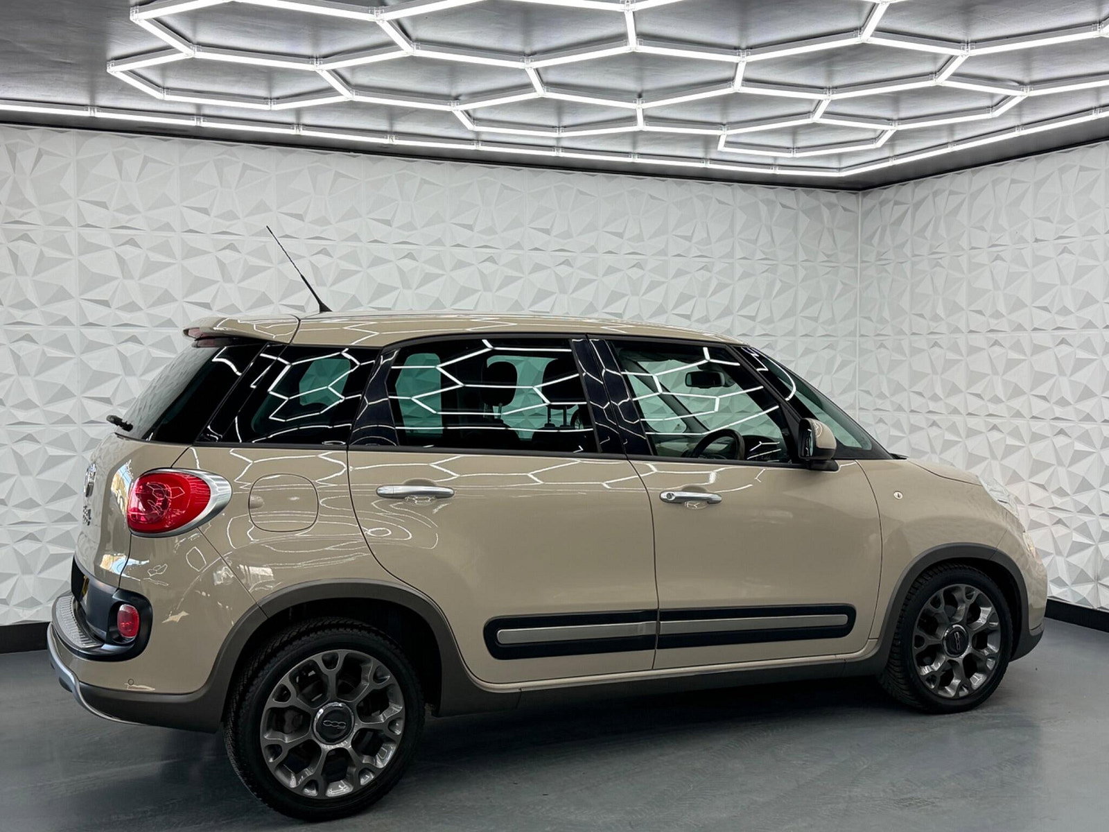Fiat 500L 1.3 MultiJet Trekking Euro 5 (s/s) 5dr 5dr Manual 2014