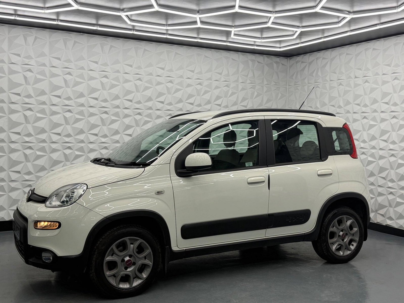 Fiat Panda 0.9 TwinAir 4x4 Euro 6 (s/s) 5dr 5dr Manual 2012