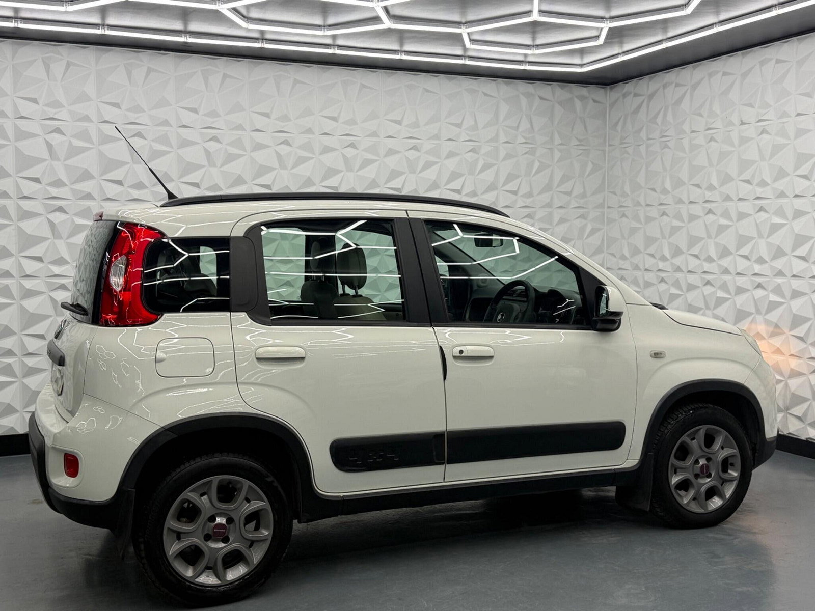 Fiat Panda 0.9 TwinAir 4x4 Euro 6 (s/s) 5dr 5dr Manual 2012