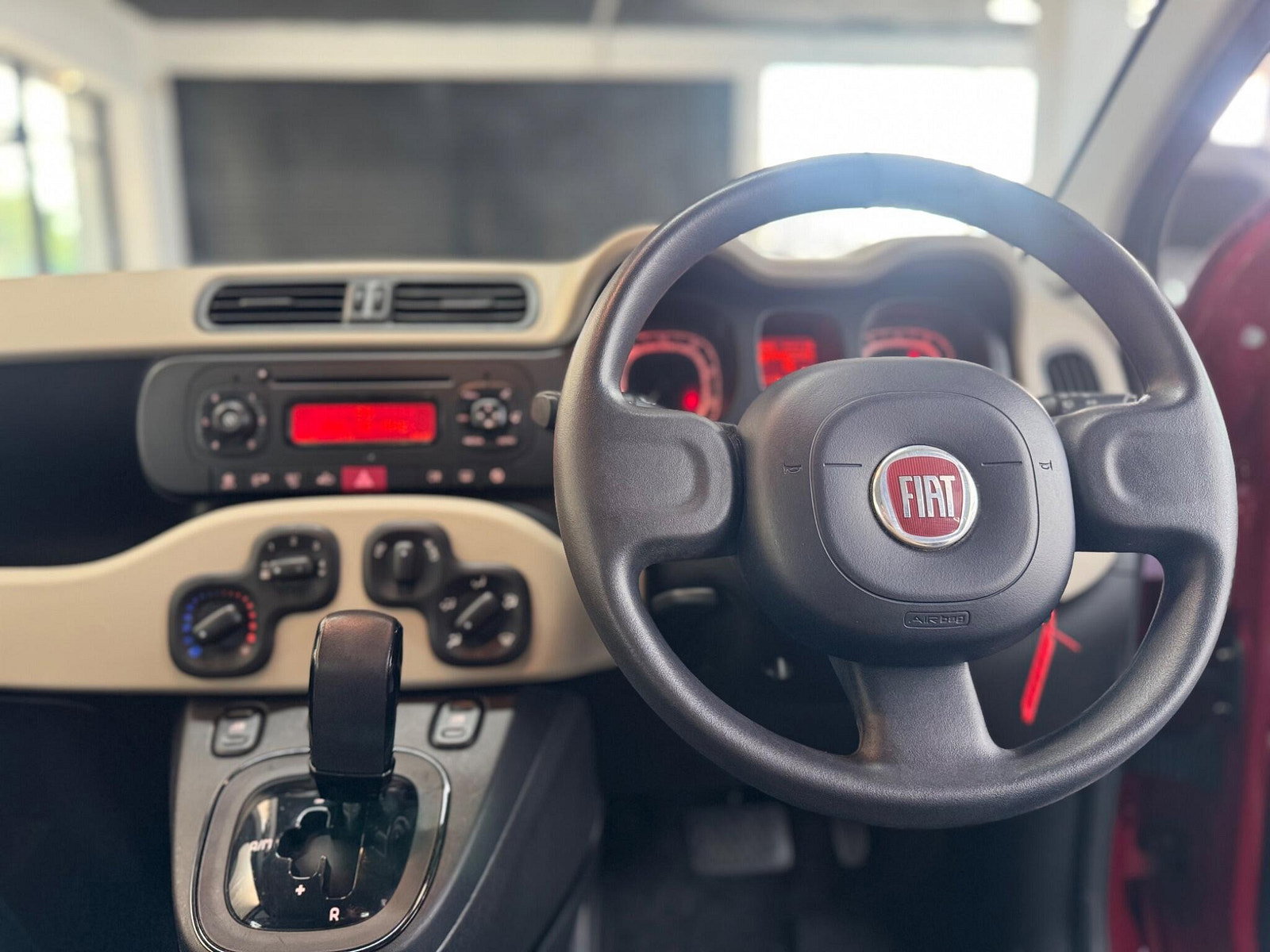 Fiat Panda 0.9 TwinAir Easy Dualogic Euro 5 (s/s) 5dr 5dr Automatic 2012