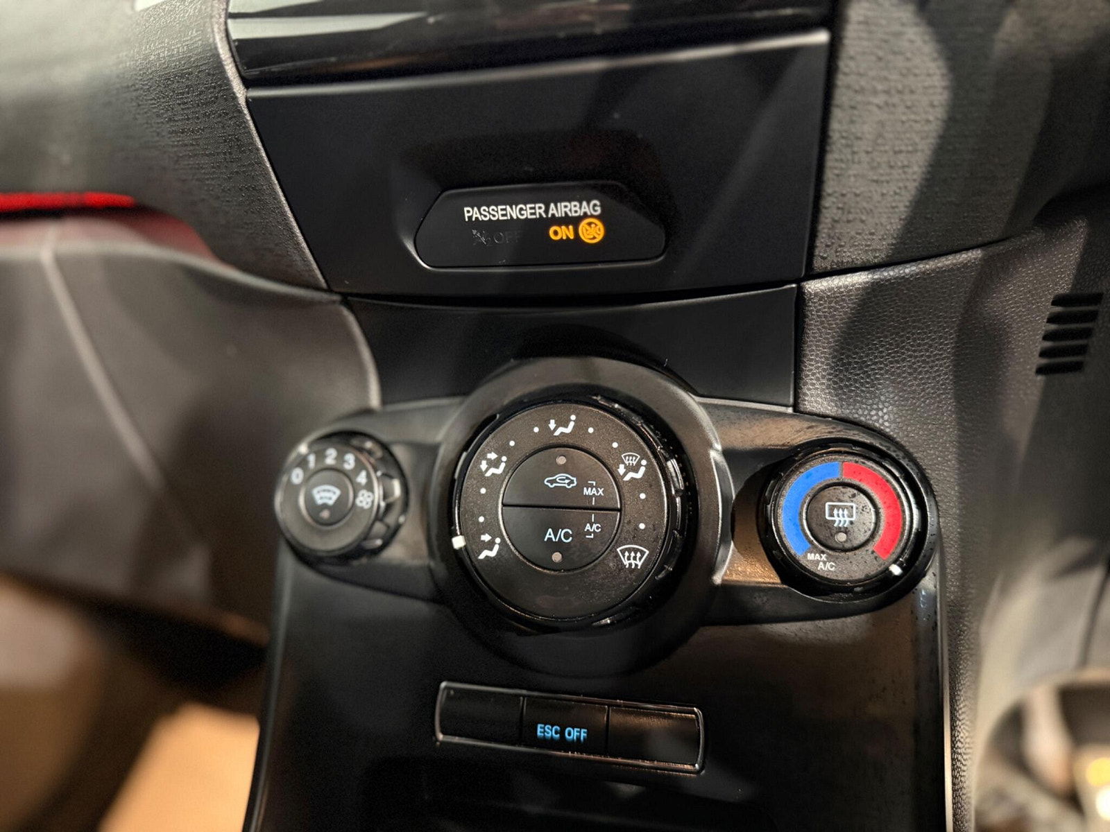 Ford Fiesta 1.6T EcoBoost ST-2 Euro 5 3dr 3dr Manual 2015