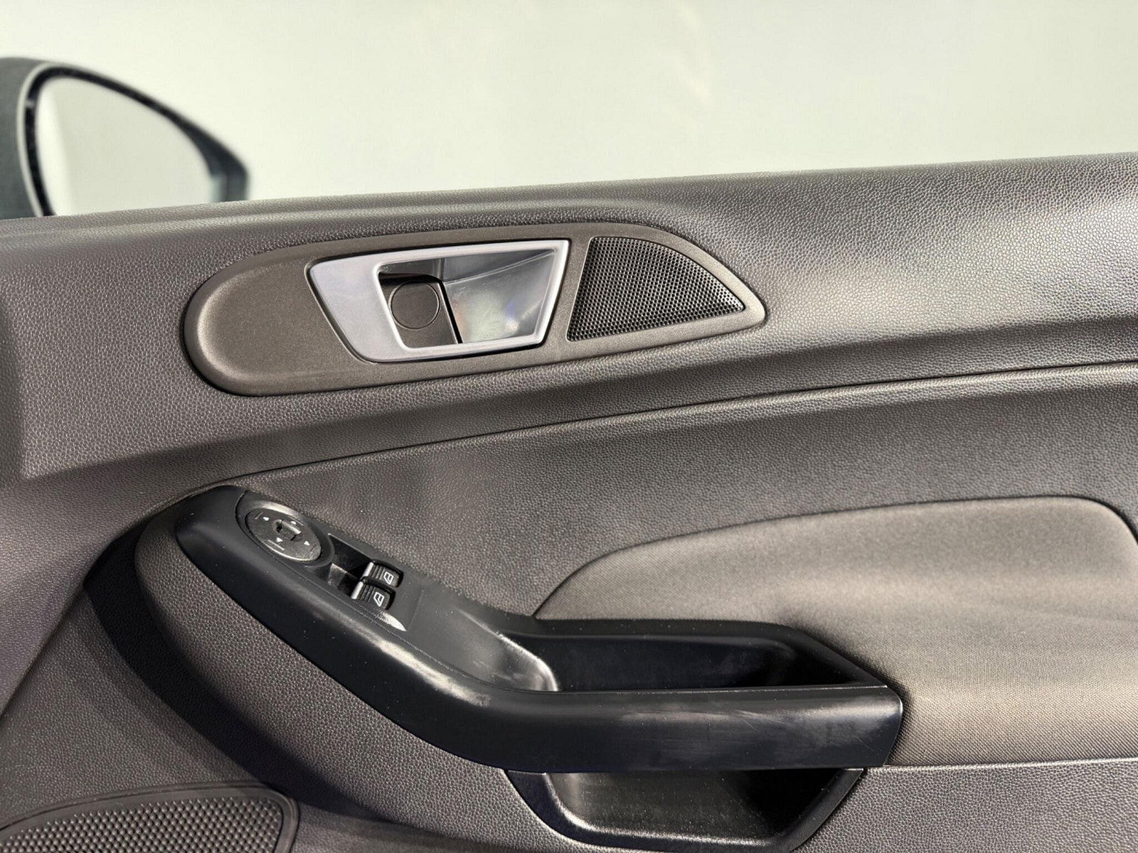 Ford Fiesta 1.6T EcoBoost ST-2 Euro 5 3dr 3dr Manual 2015