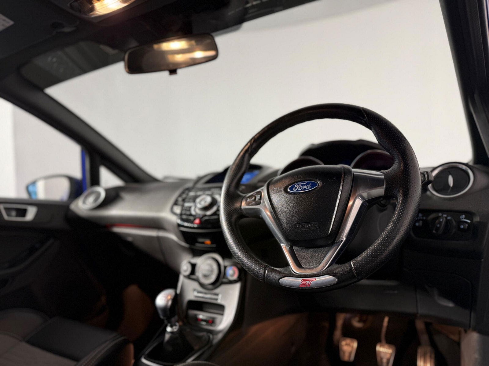 Ford Fiesta 1.6T EcoBoost ST-2 Euro 5 3dr 3dr Manual 2015