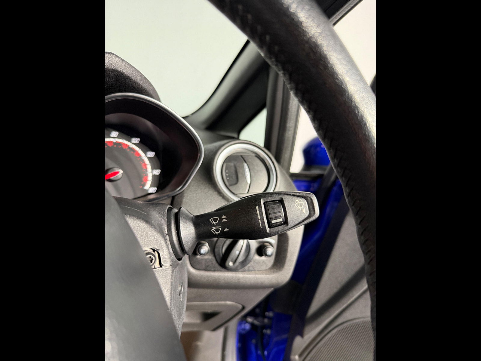 Ford Fiesta 1.6T EcoBoost ST-2 Euro 5 3dr 3dr Manual 2015