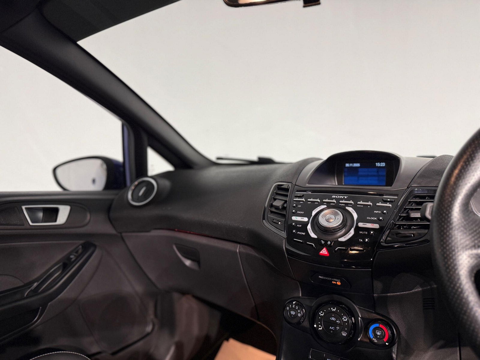 Ford Fiesta 1.6T EcoBoost ST-2 Euro 5 3dr 3dr Manual 2015