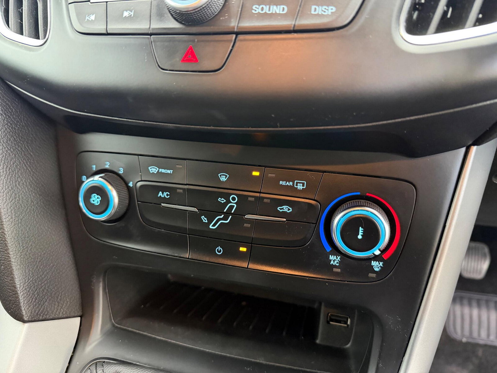 Ford Focus 1.5 TDCi Zetec Edition Euro 6 (s/s) 5dr 5dr Manual 2017