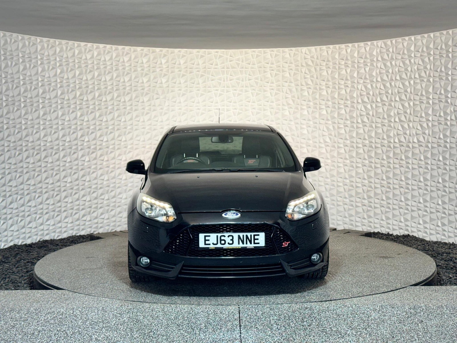 Ford Focus 2.0T EcoBoost ST-3 Euro 5 (s/s) 5dr 5dr Manual 2014