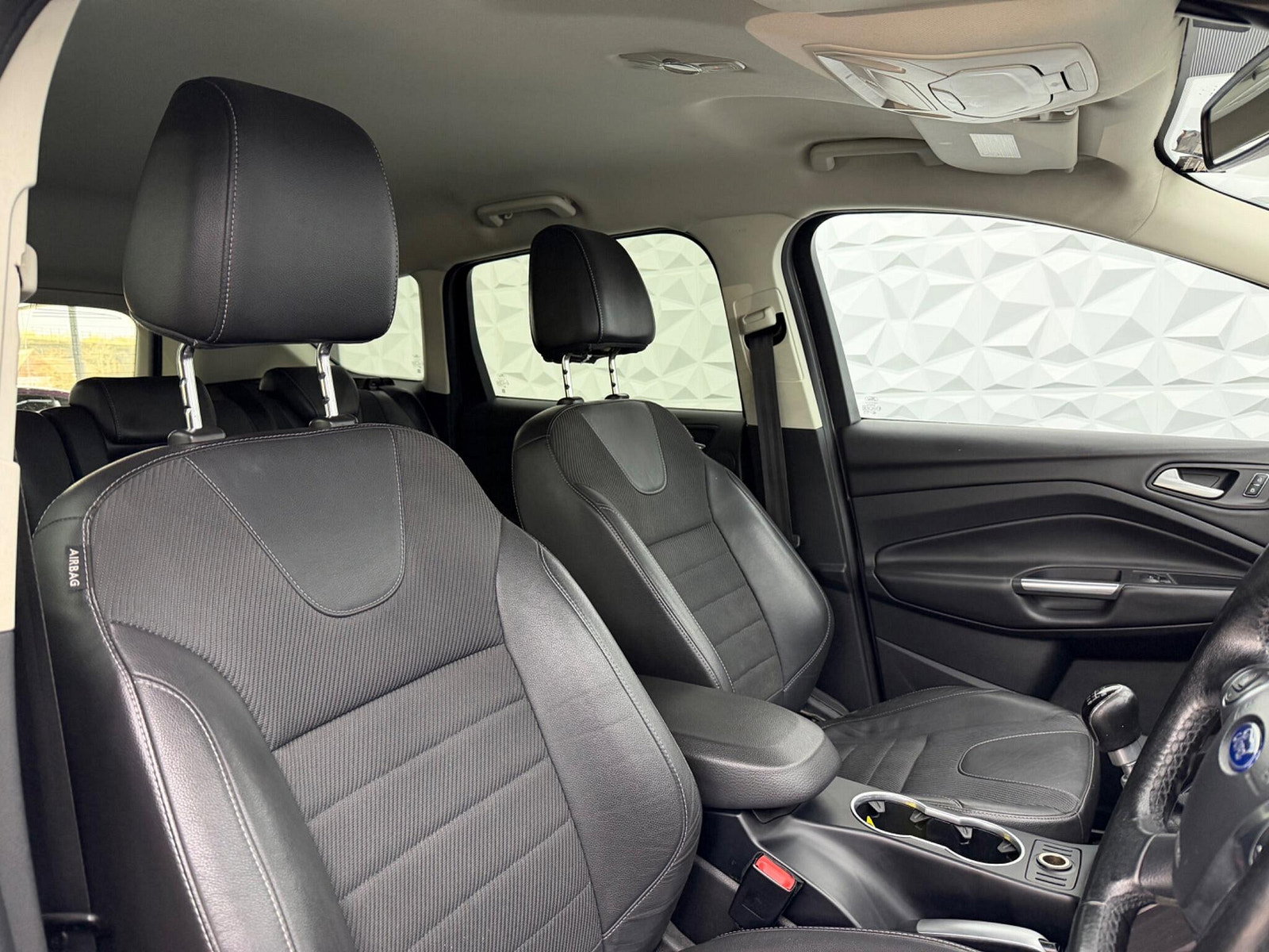 Ford Kuga 2.0 TDCi Titanium AWD Euro 5 5dr 5dr Manual 2013