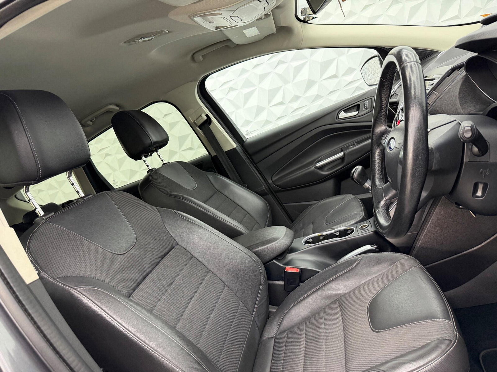 Ford Kuga 2.0 TDCi Titanium AWD Euro 5 5dr 5dr Manual 2013