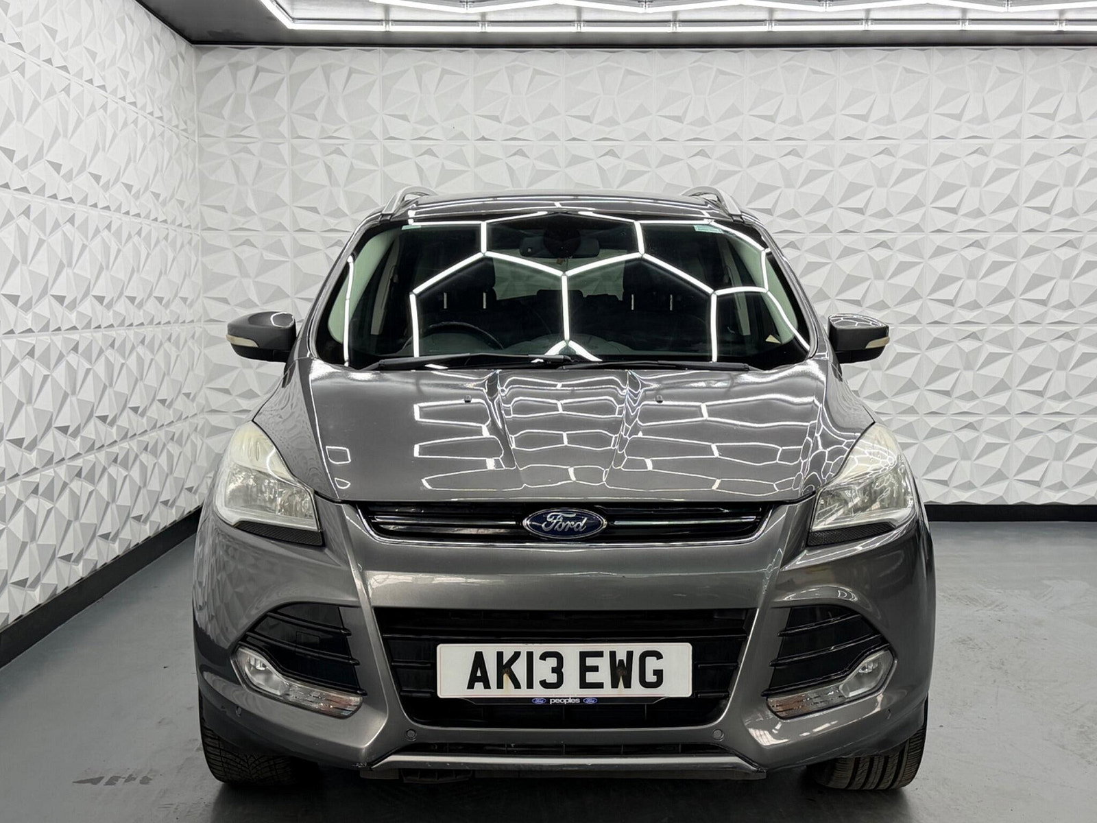 Ford Kuga 2.0 TDCi Titanium AWD Euro 5 5dr 5dr Manual 2013