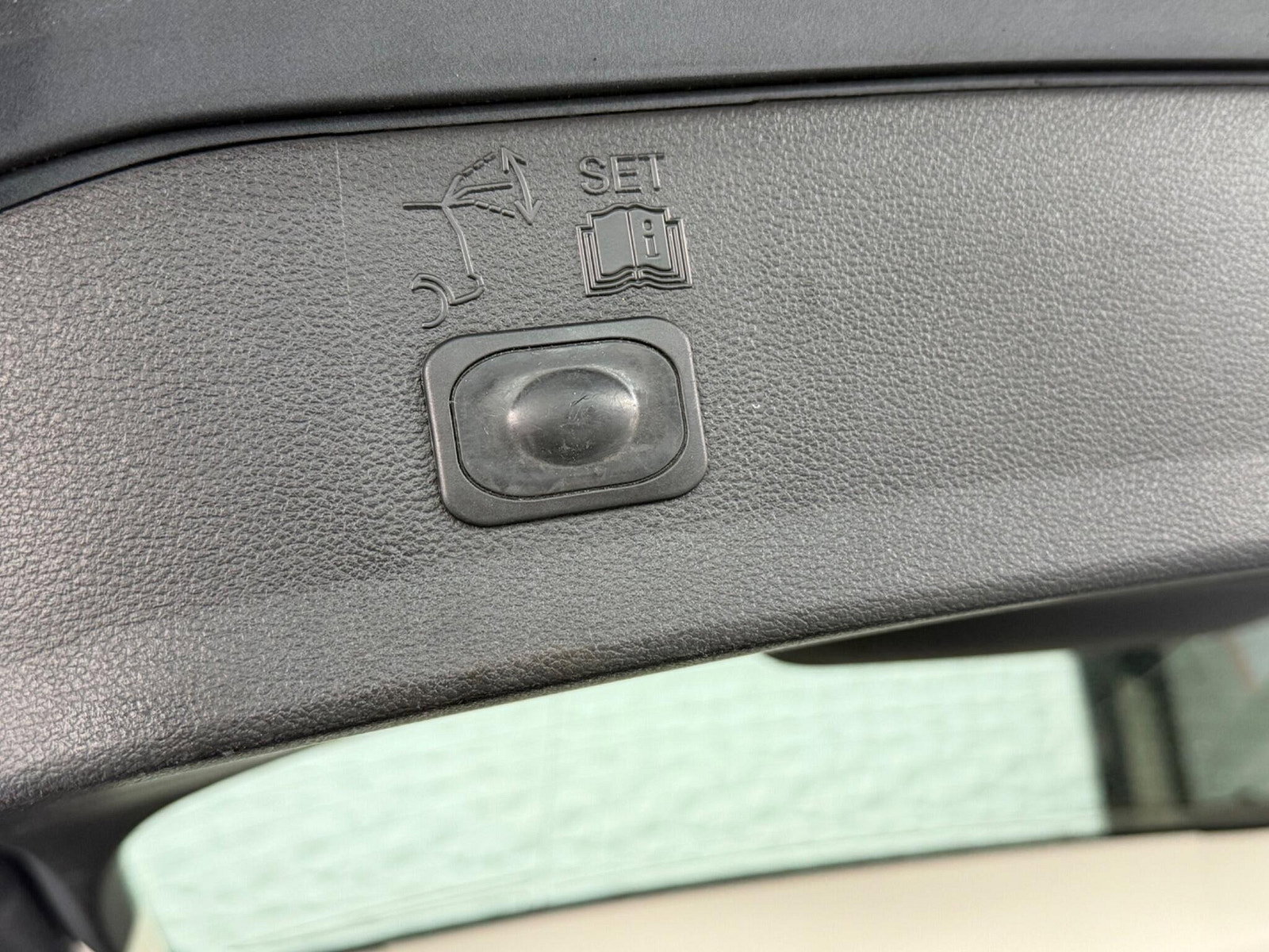 Ford Kuga 2.0 TDCi Titanium AWD Euro 5 5dr 5dr Manual 2013